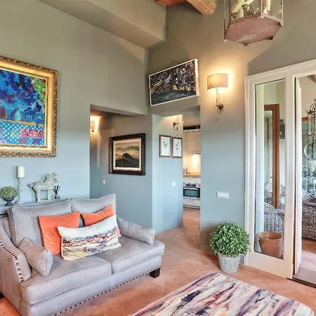 La Loggia Apartment