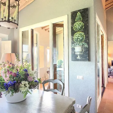 Apartment La Loggia *